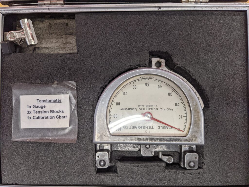 Cable tensiometer
